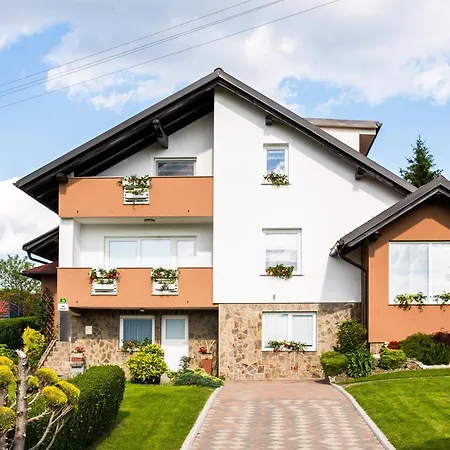 Apartma Tia 2 Апартаменты *