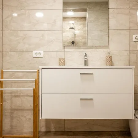 Apartma Tia 2