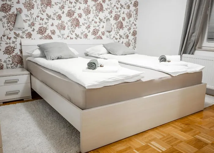 Apartma Tia 2 * Zreče